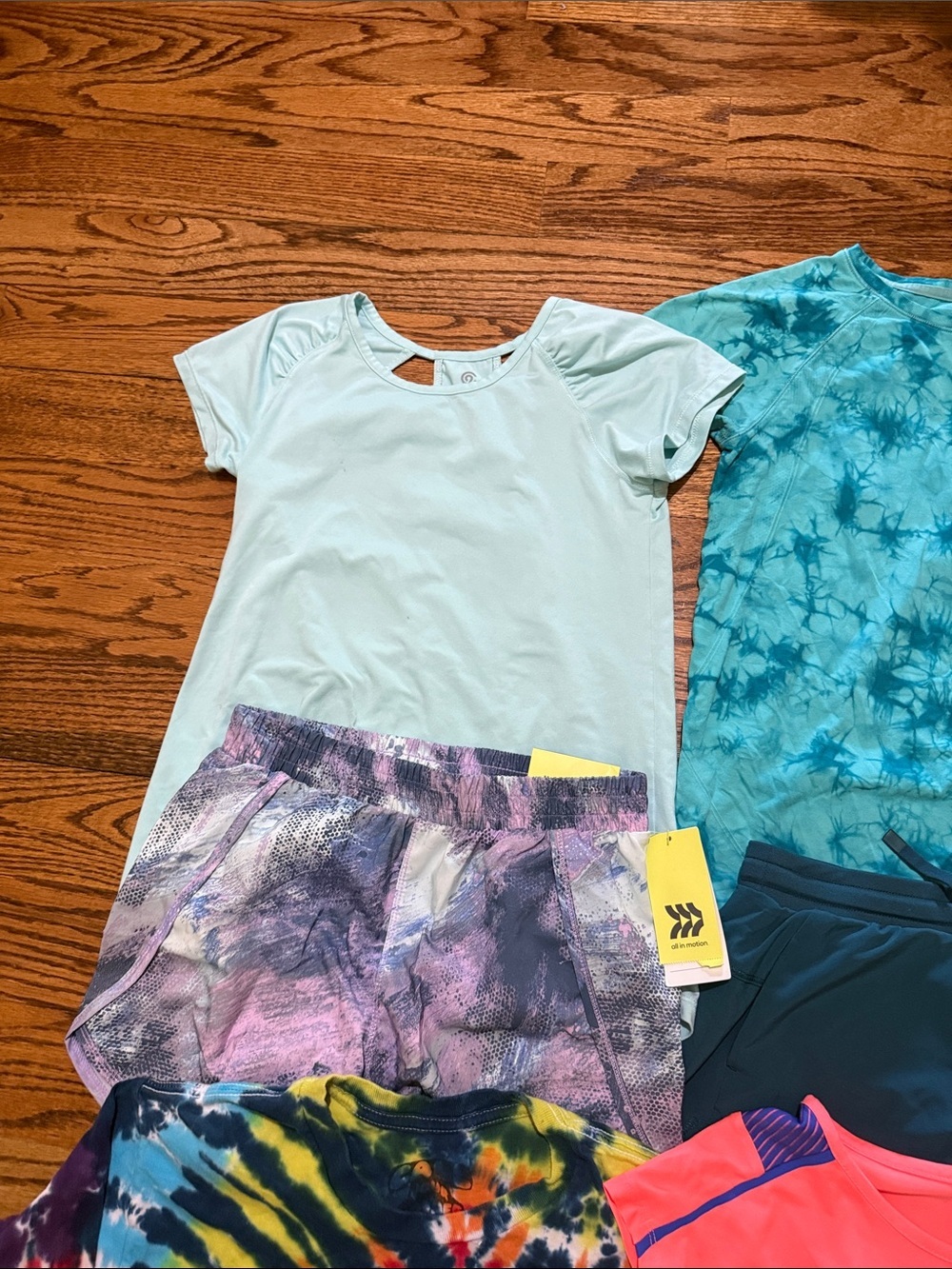 Girls bundle of 10 tops and shorts size 10-12 various brands some NWT - Picture 7 of 11